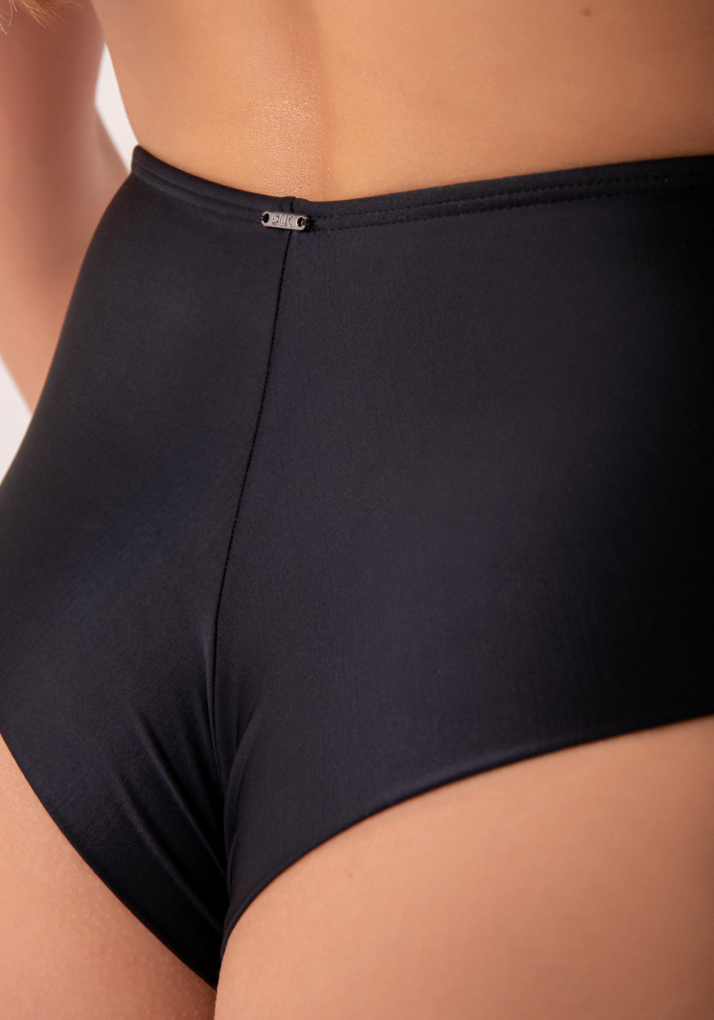 Calcinha Biquíni Hot Pant Fio Duplo Preto E Branco Al Mare Dlk
