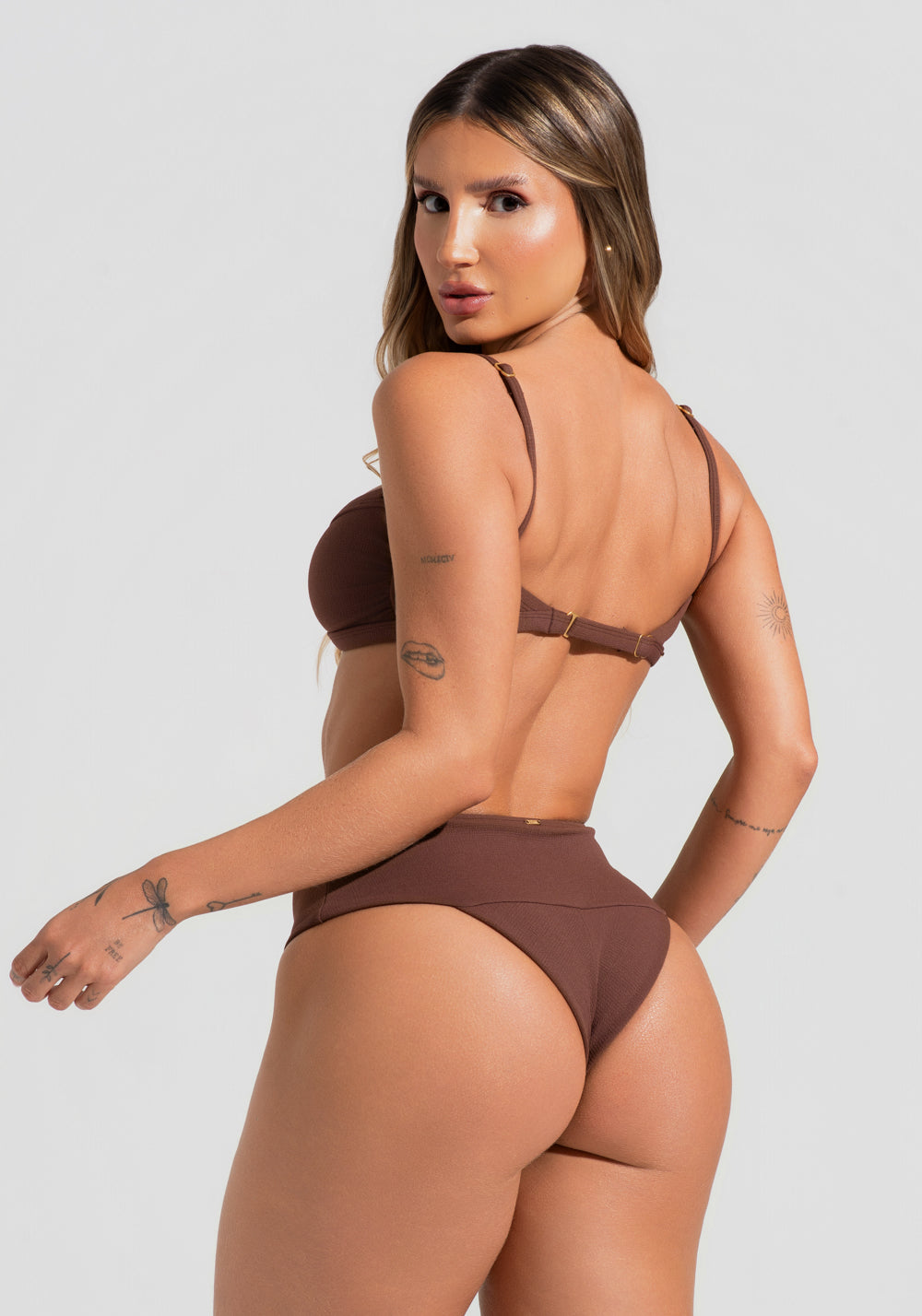 Top Biquíni Faixa Com Textura Solaris Dlk Marrom