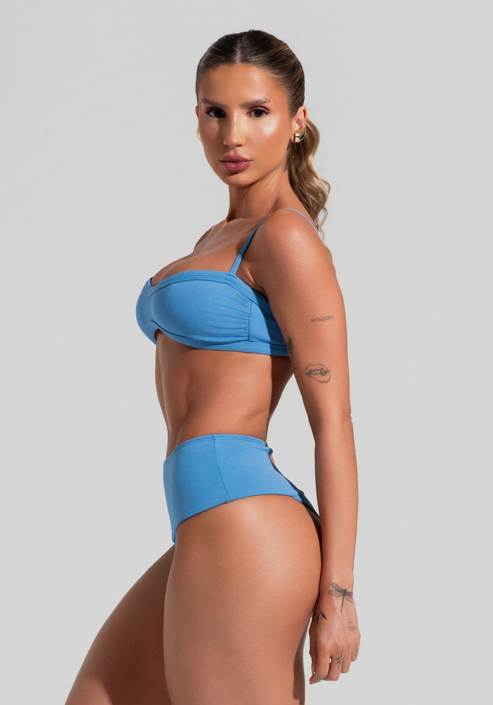 Calcinha Biquíni Hot Pant Com Textura Solaris Dlk Azul