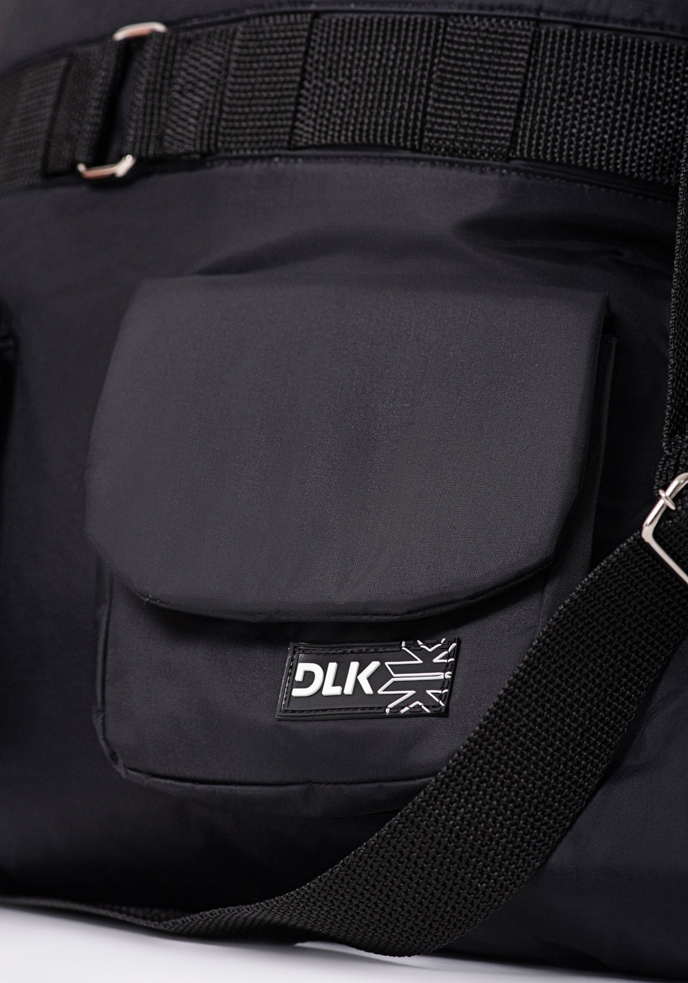Bolsa Transversal Preto Com 2 Bolsos Externos Dlk