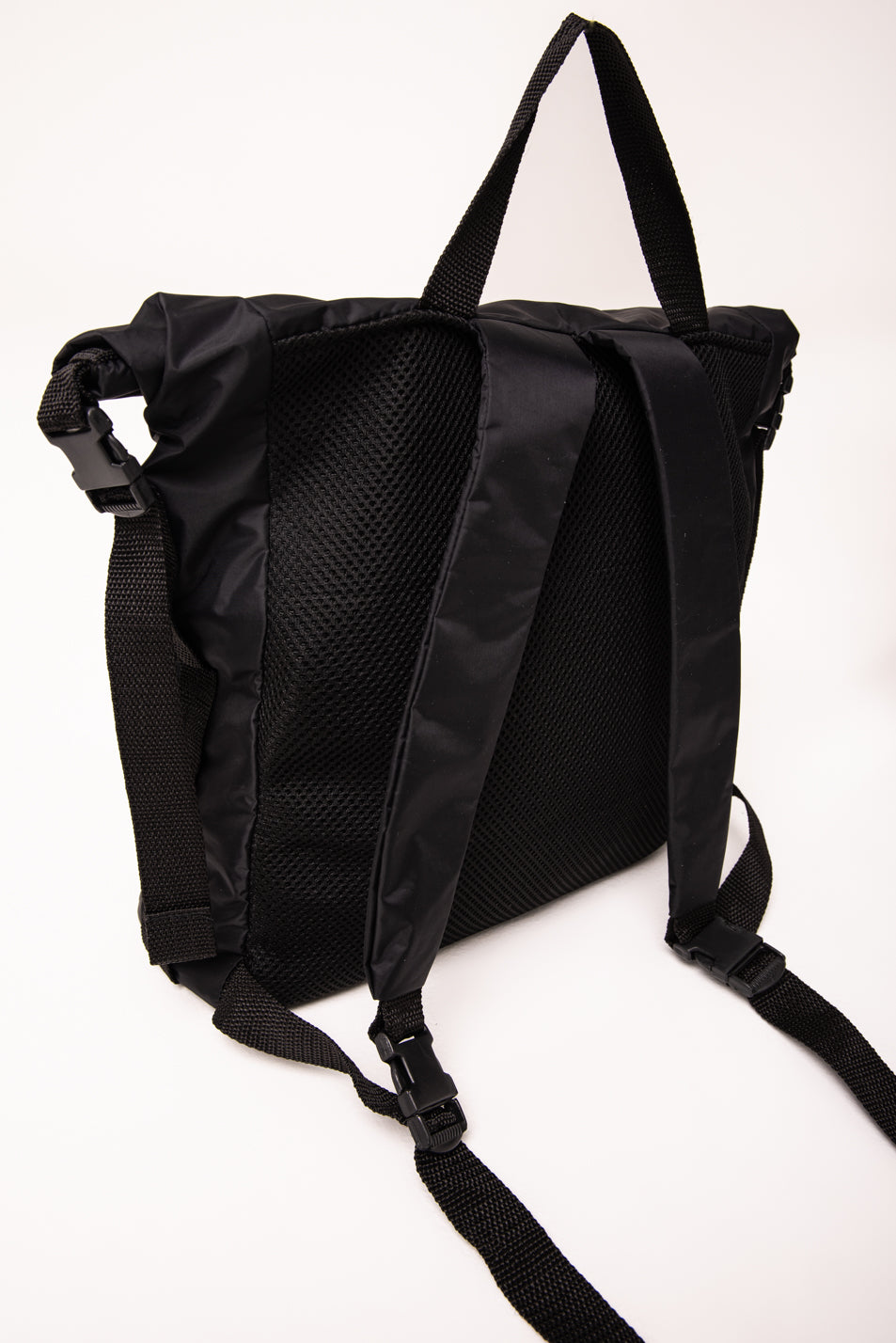 Mochila Preta Dlk