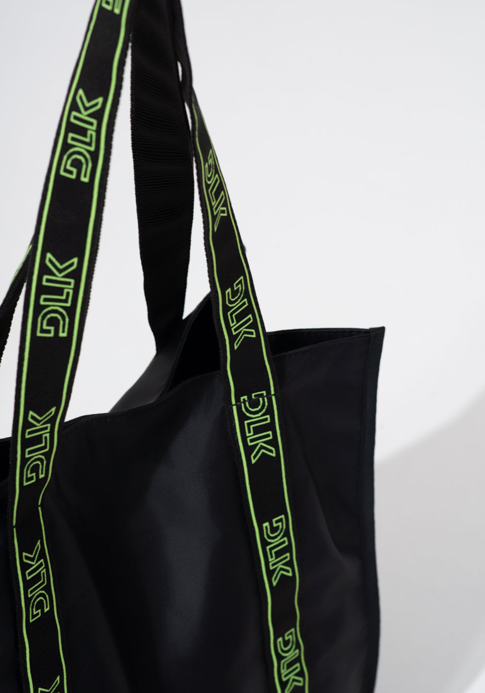 Bolsa Tote Feminina Dlk Preto