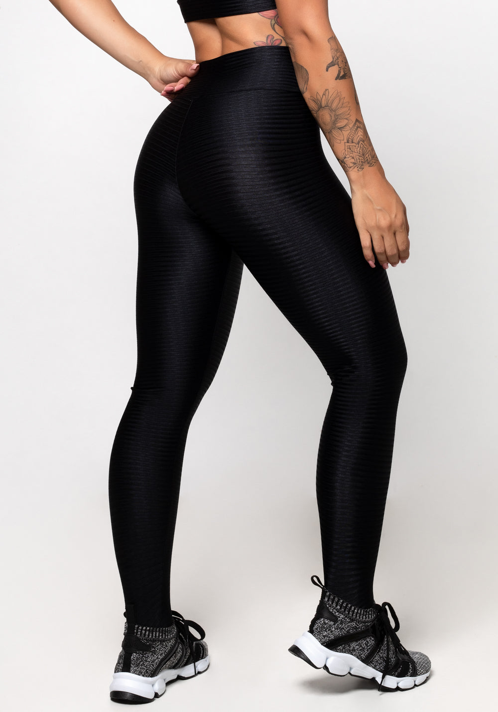 Calça Legging Poliamida Preta Luxe Dlk