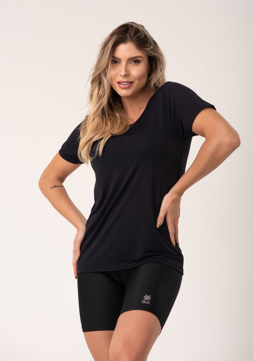Blusa Dryfit Preta Básica Dlk