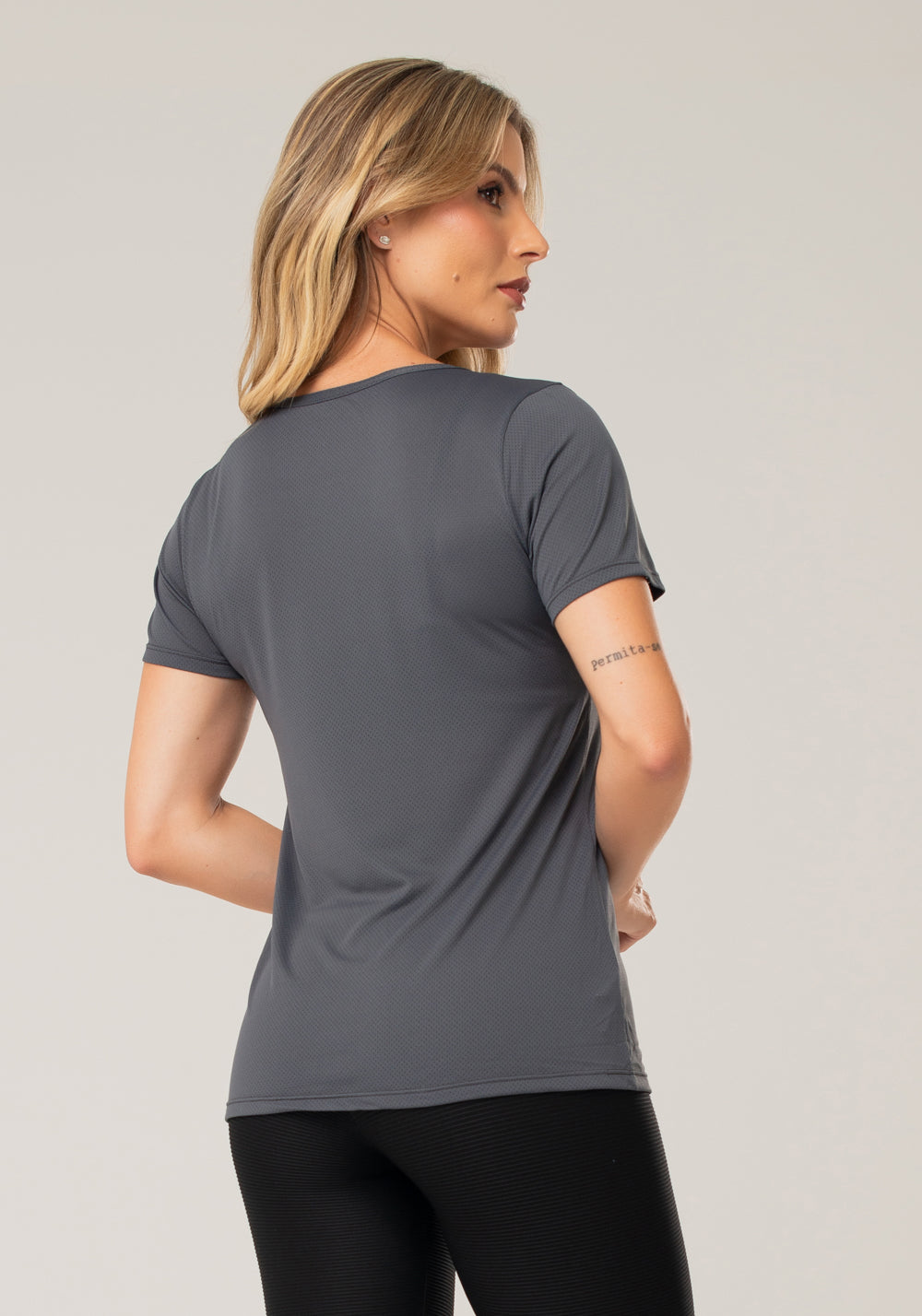 Blusa Dryfit Grafite Básica Dlk