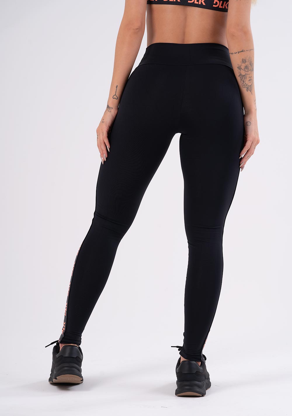 Calça Legging Energy Poliamida Preta Com Elástico Detalhe Laranja Dlk