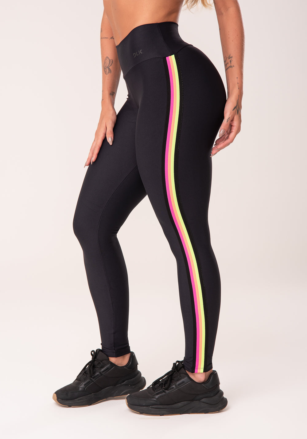 Calça Legging Energy Poliamida Preta Com Elástico Colorido Dlk