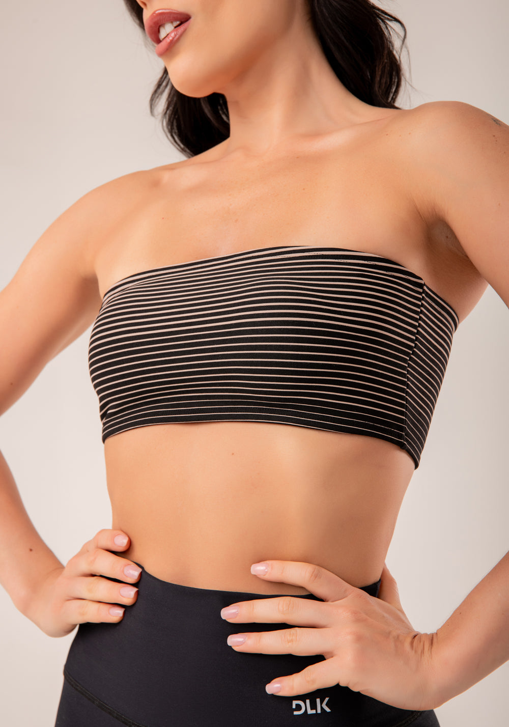 Top Faixa Jacquard Listrado Nude Dlk