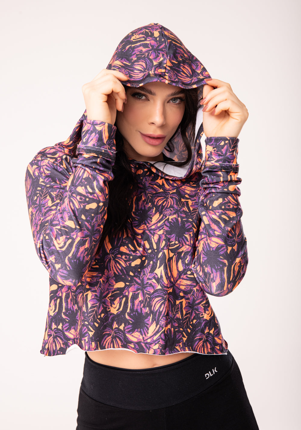Casaco Moletom Estampado Folhagem Com Capuz Dlk