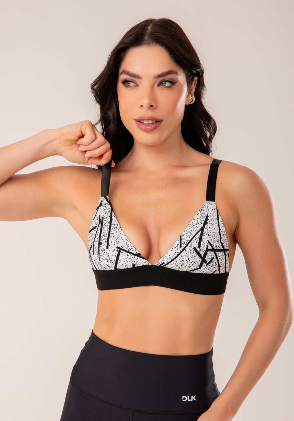 Top Fitness Jacquard Branco Light Linhas Pretas Com Elástico Dlk