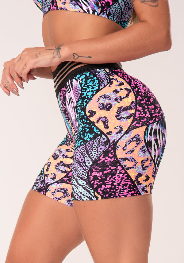 Short Wild Com Elástico Estampa De Animal Print Colorido Dlk