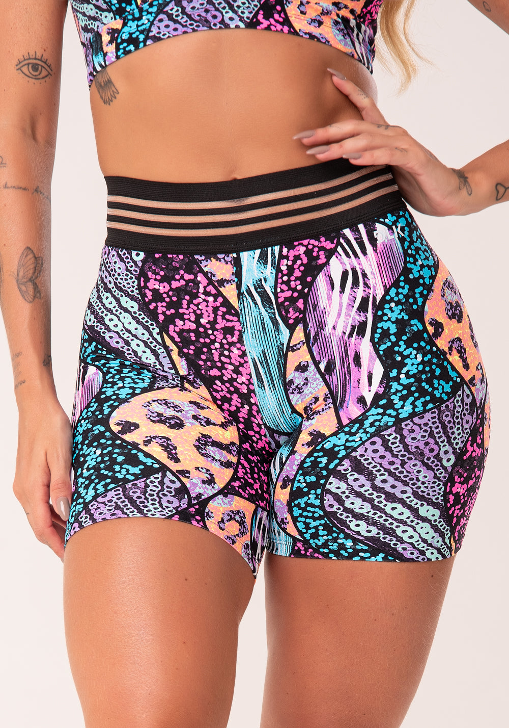 Short Wild Com Elástico Estampa De Animal Print Colorido Dlk
