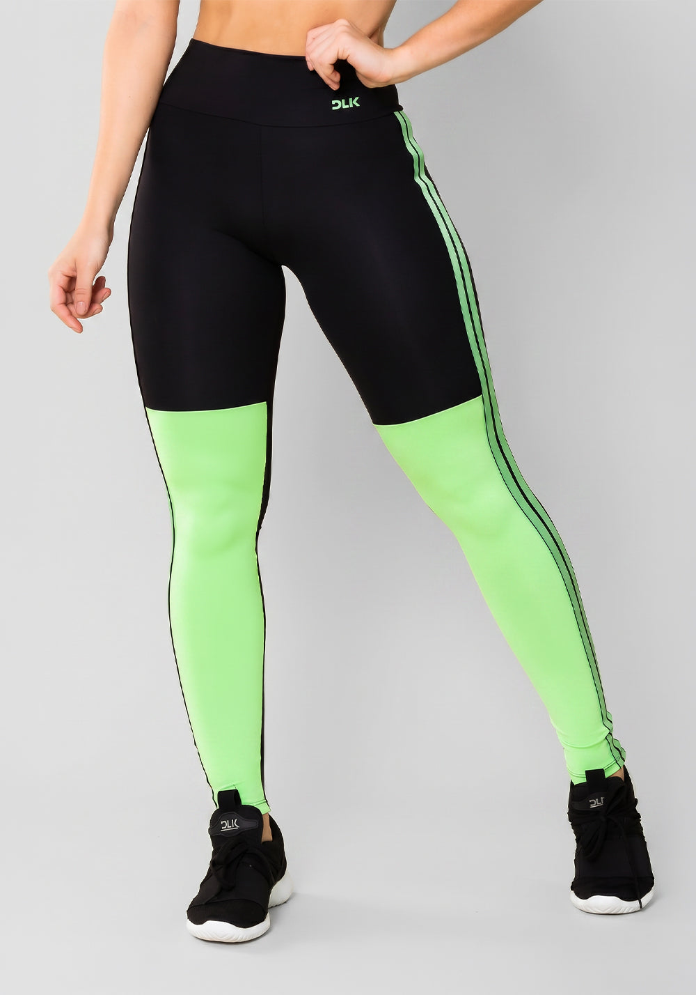 Calça Legging Energy Preta Com Recorte E Elástico Verde Dlk