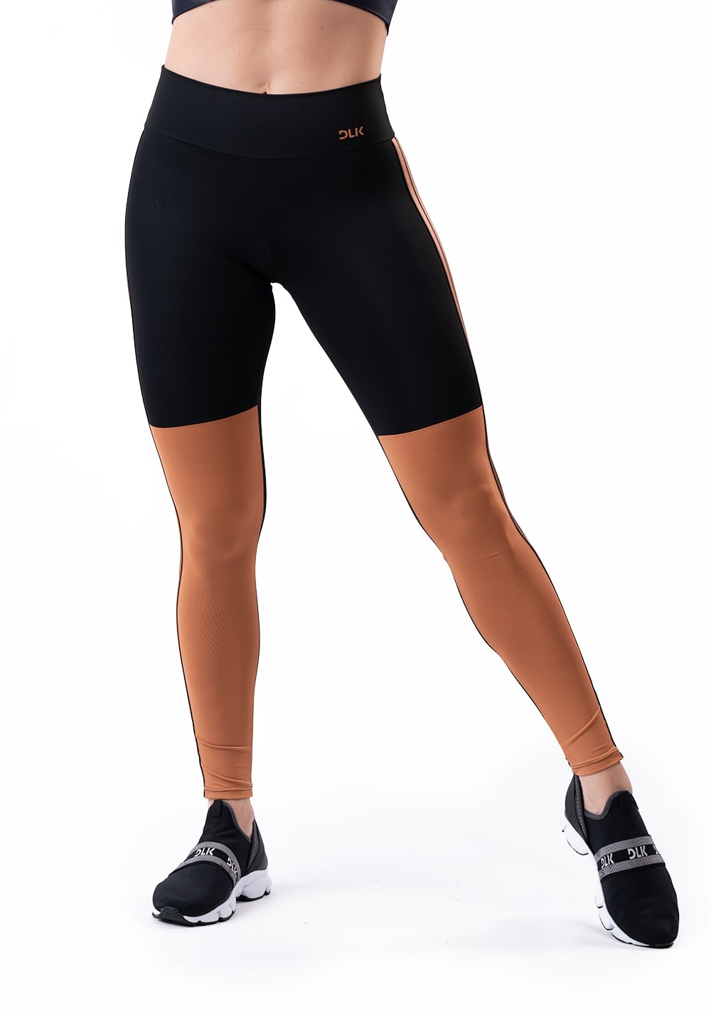 Calça Legging Energy Preta Com Recorte E Elástico Amêndoa Dlk