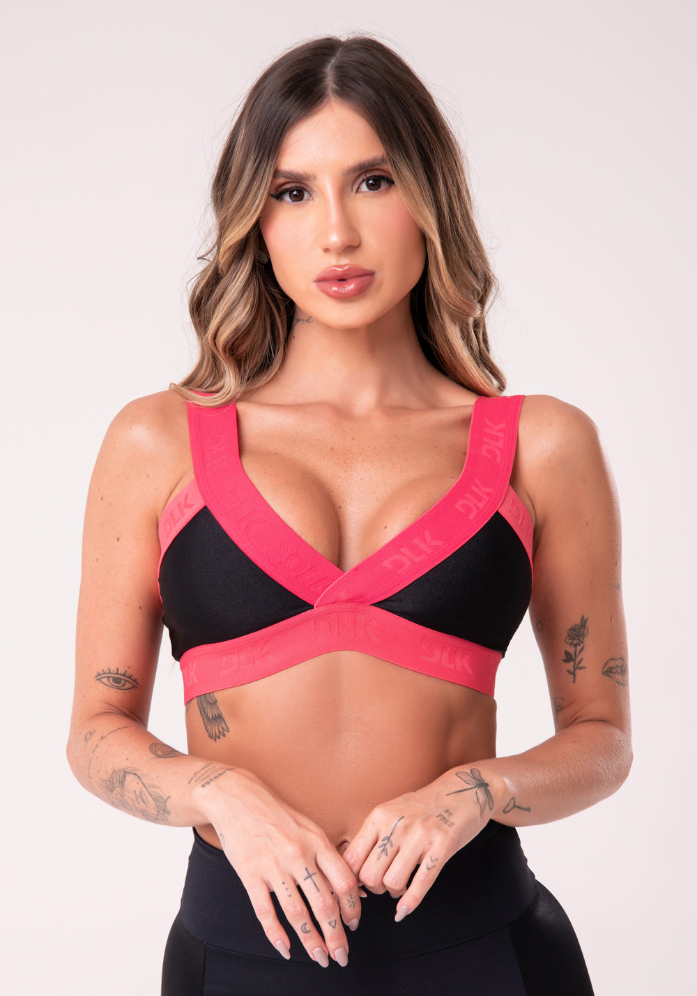Top Fitness Energy Preto Com Elástico Transpassado Rosa Dlk