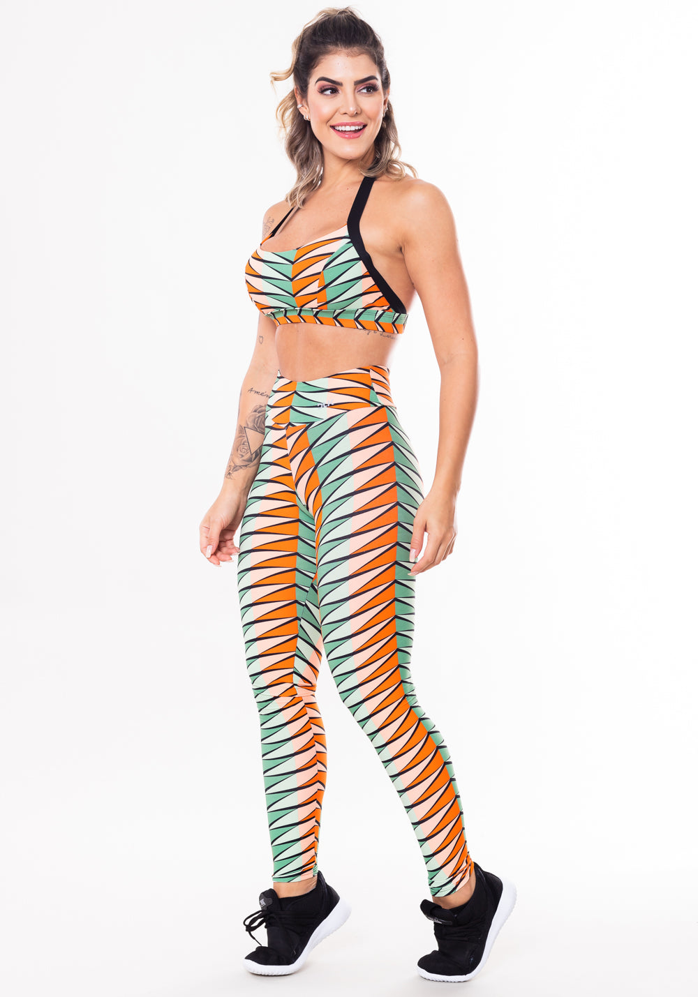Conjunto Fitness Match Poliamida Estampada Afro Laranja (top+calça) Dlk