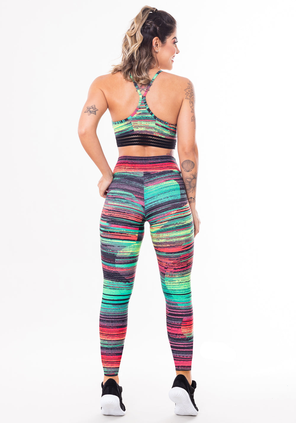 Conjunto Fitness Match Poliamida Estampada Riscos Coloridos (top+calça) Dlk