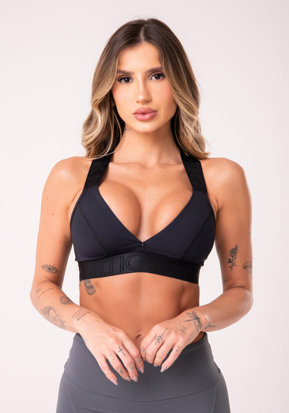 Top Com Bojo Removível Nation Elástico Personalizado Preto Dlk