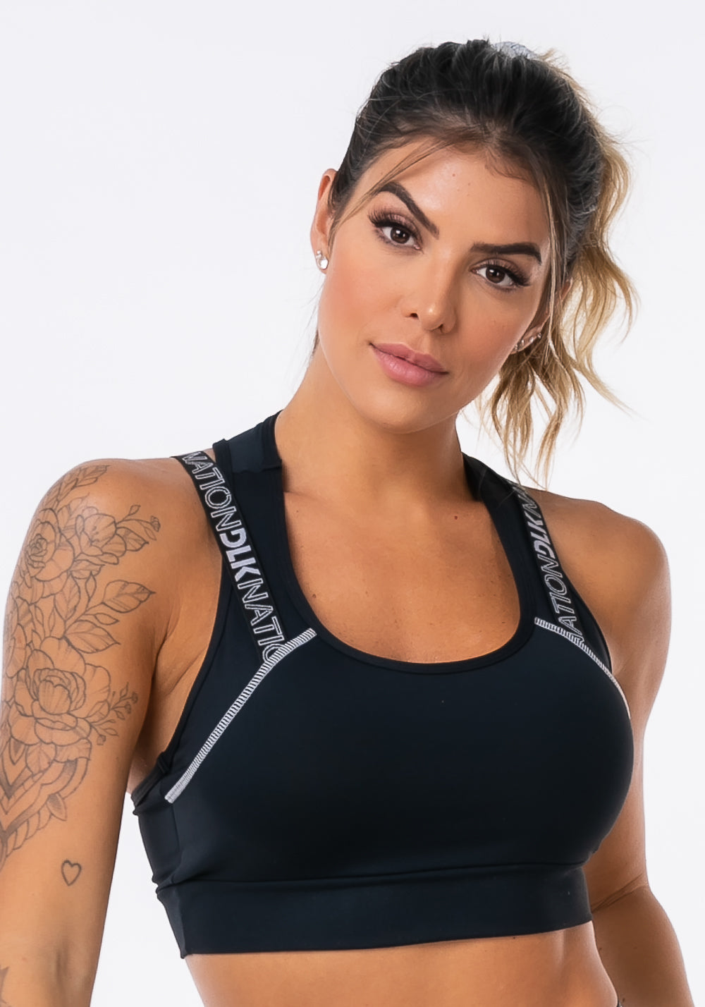 Top Sem Bojo Modelo Nadador Nation com Elástico Cruzado Preto Dlk