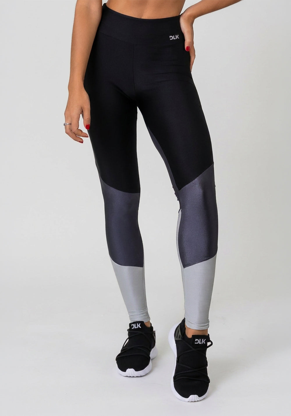 Calça Legging Happiness Com Recortes Preta Grafite E Prata Dlk