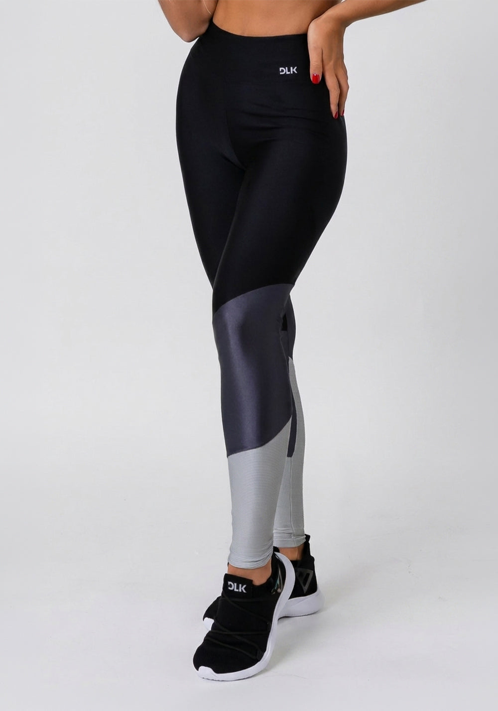 Calça Legging Happiness Com Recortes Preta Grafite E Prata Dlk