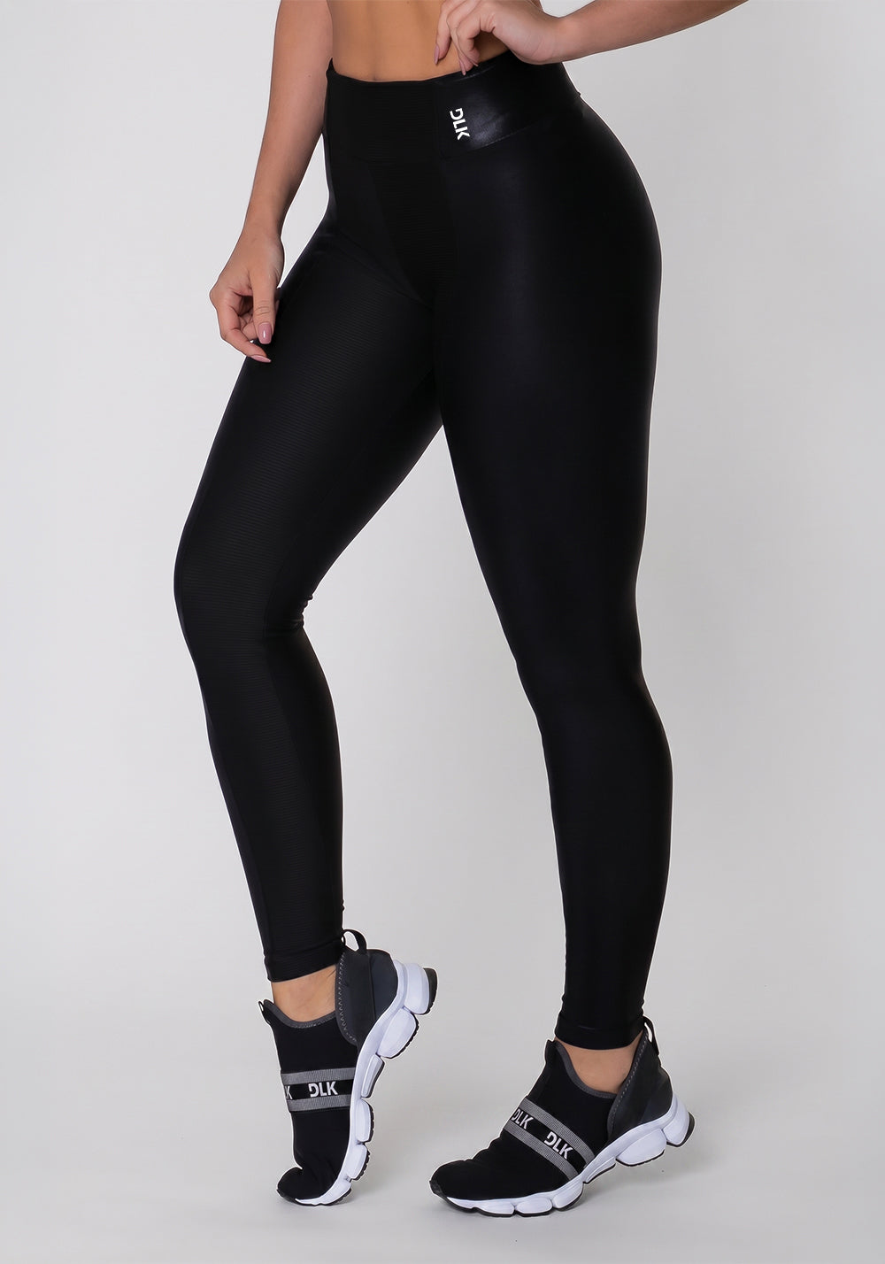 Calça Legging Happiness Texturizada Com Cirrê Preta Dlk