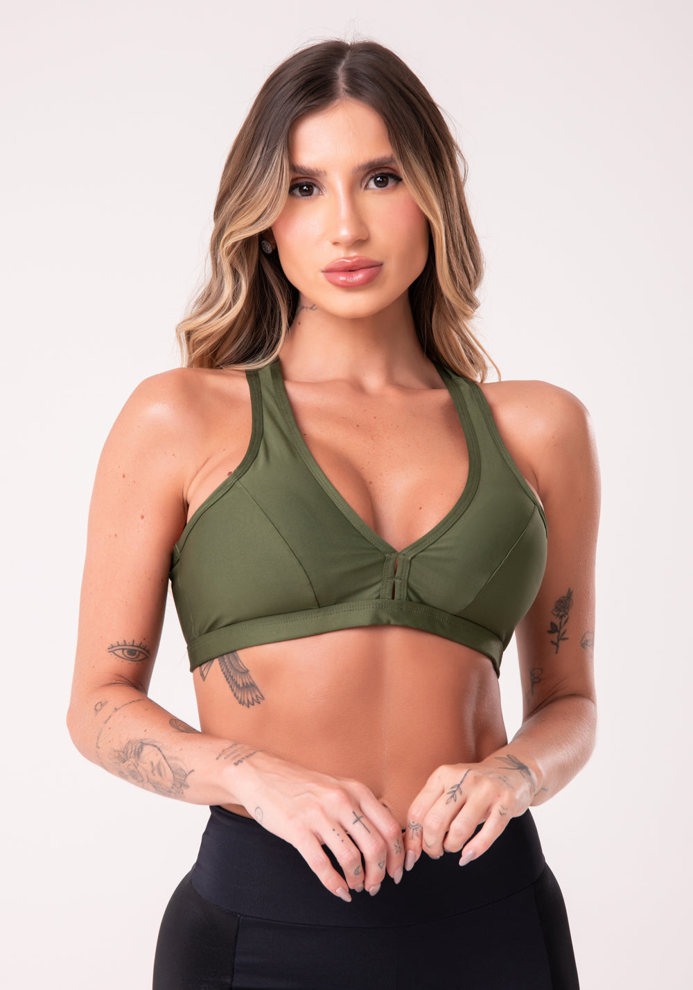Top Equilibrium Verde Militar com Bojo Modelo Nadador Dlk