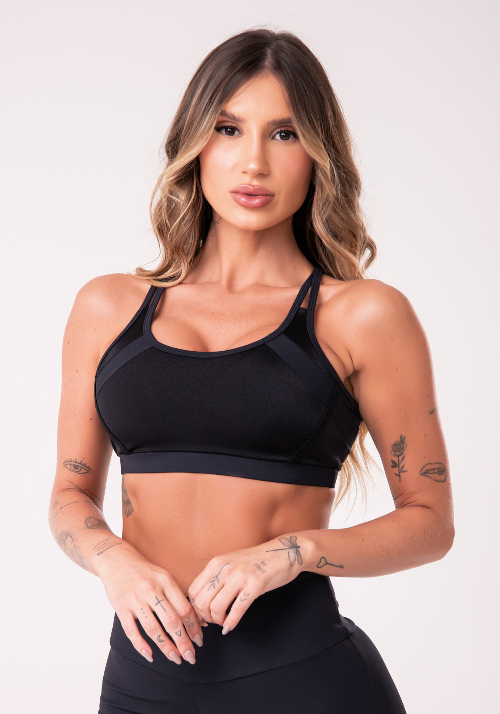 Top Metal Preto Com Bojo E Tiras Dlk