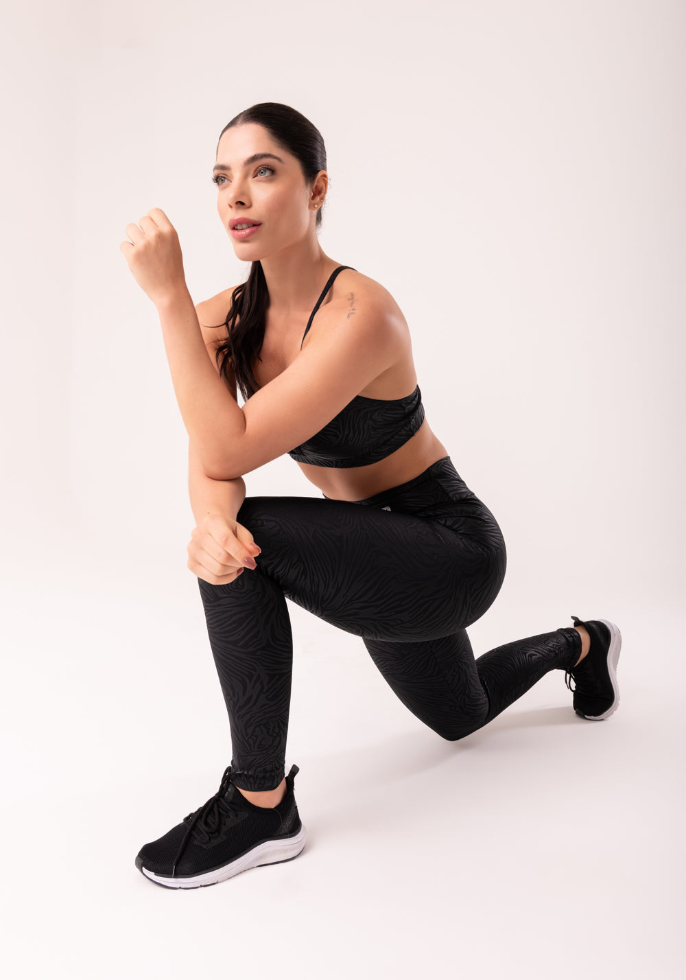 Calça Legging Shine Preto Texturizada Dlk