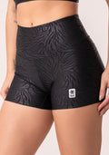 Short Shine Preto Texturizado Dlk