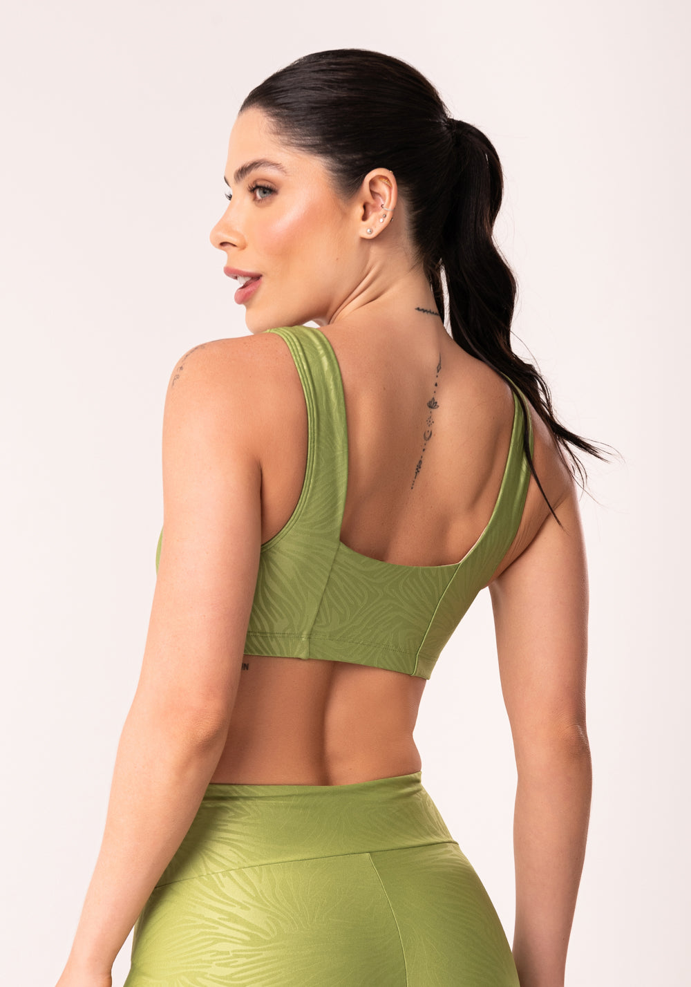 Top Shine Verde Texturizado Decote Reto Dlk