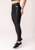 Calça Legging Shine Preto Com Lateral Texturizada Dlk