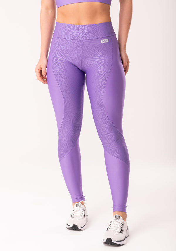 Calça Legging Shine Lilás Texturizada Com Recortes Dlk
