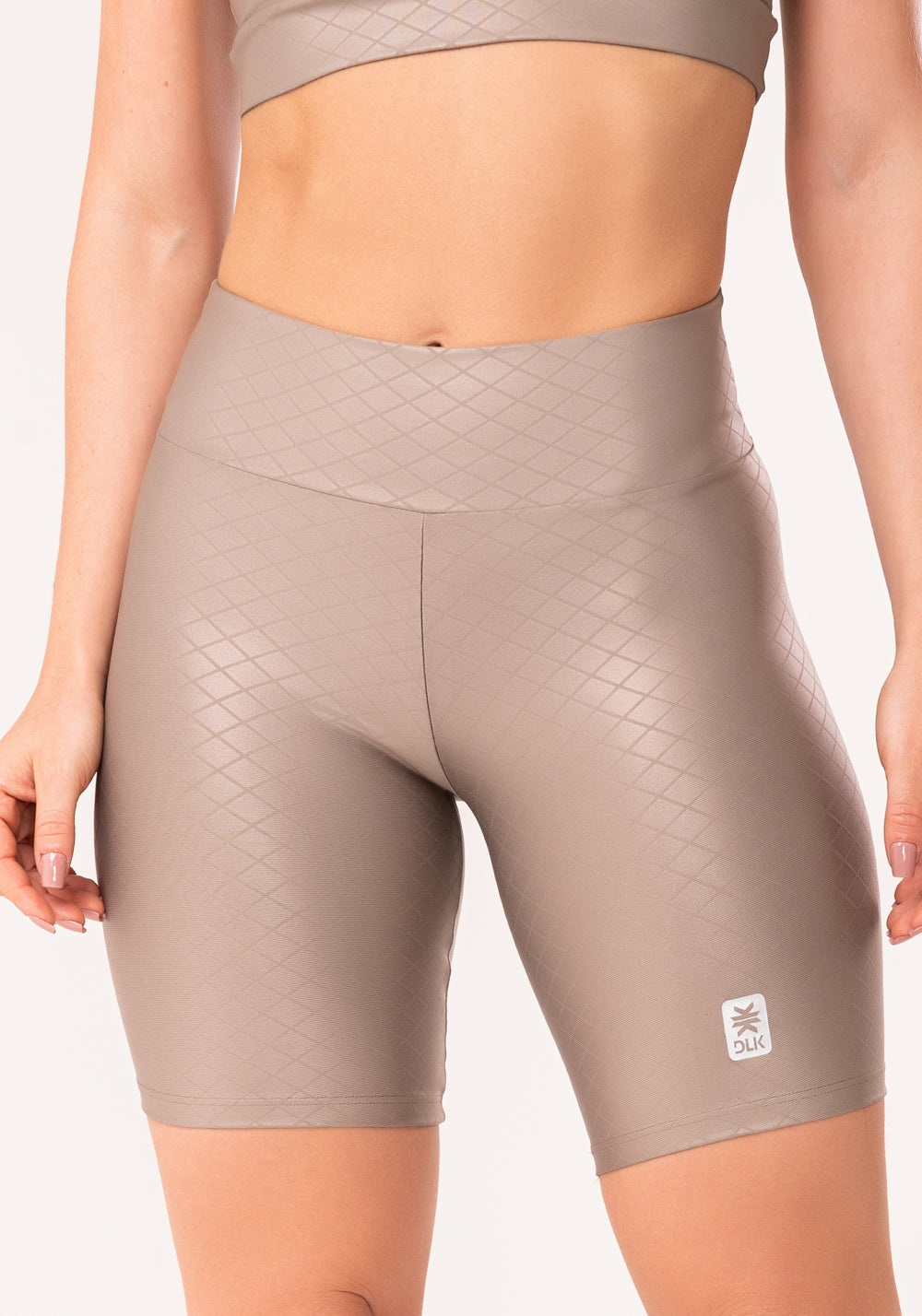 Bermuda Shine Nude Textura Quadriculada Dlk