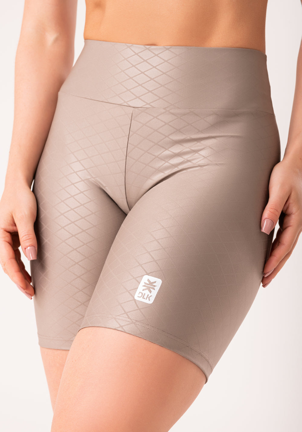 Bermuda Shine Nude Textura Quadriculada Dlk