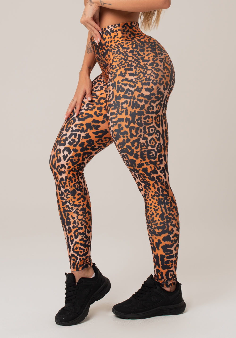 Calça Legging Printed Estampada Onça Localizada Dlk