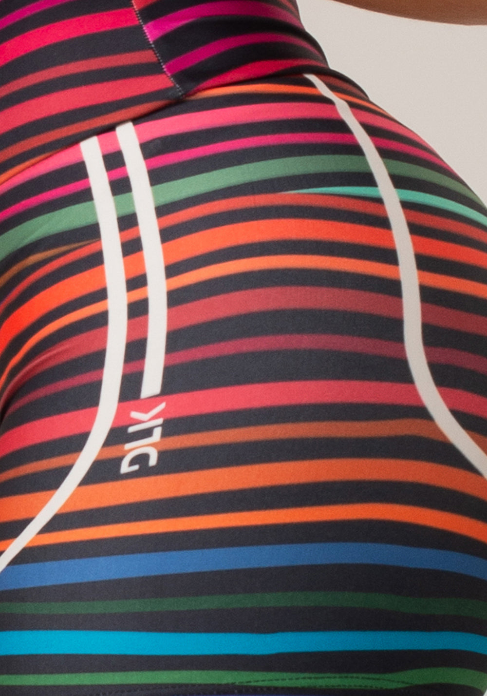 Short Fitness Feminino New Printed Estampado Rabiscado Dlk