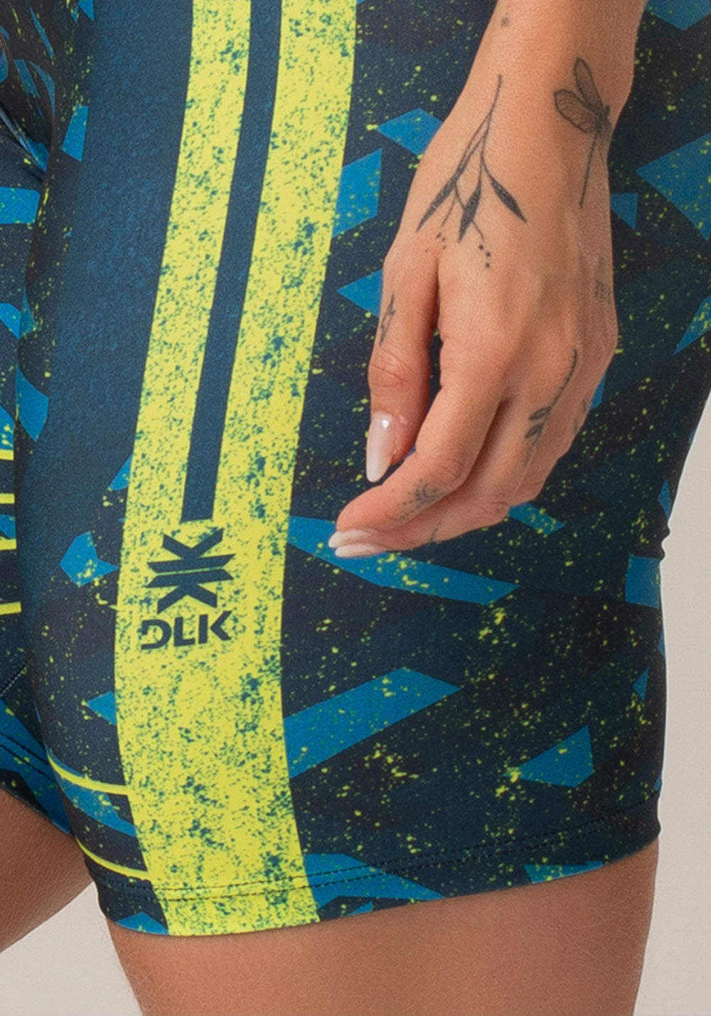 Bermuda Fitness Feminina New Printed Estampada Abstrato Dlk