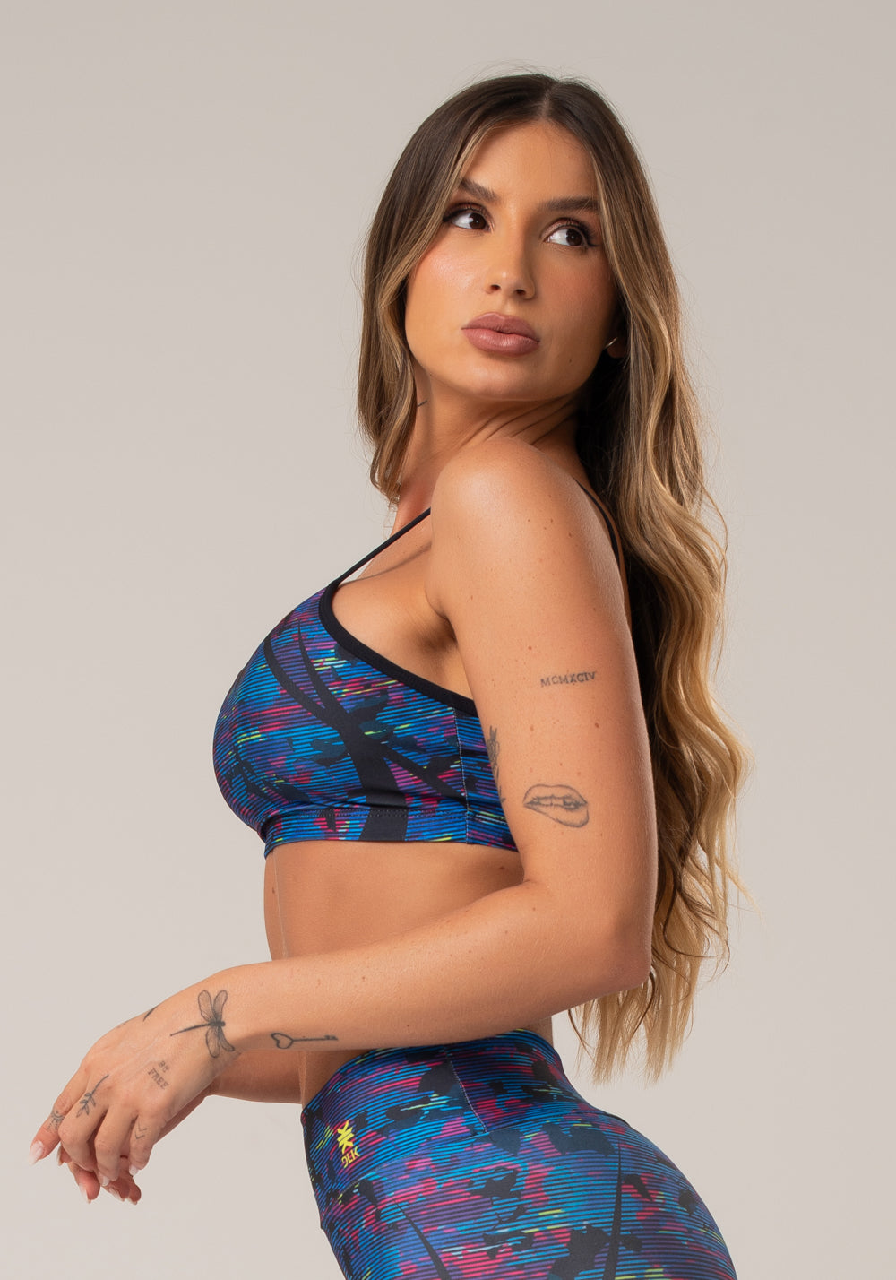Top Fitness Feminino Com Bojo New Printed Estampado Abstrato Royal Dlk
