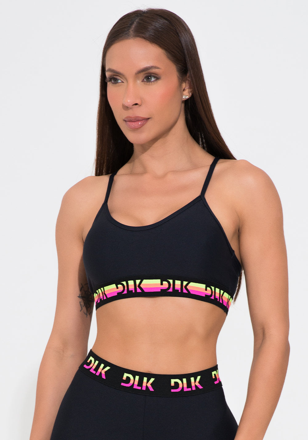 Top Fitness Feminino Preto Com Bojo E Elástico Colorido Action Dlk