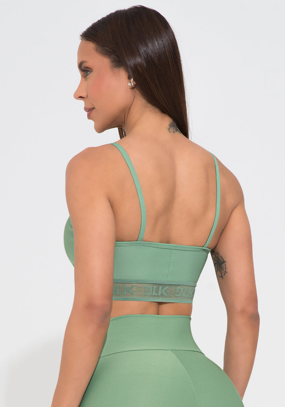 Top Fitness Feminino Verde com Bojo Elástico Vazado Action Dlk