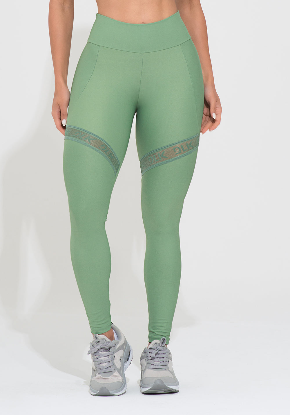 Legging Fitness Feminina Verde com Recorte e Elástico Vazado Action Dlk