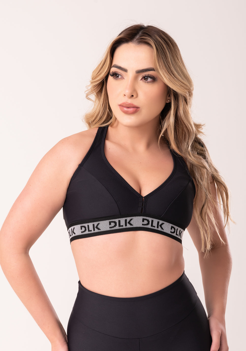 Top Fitness Feminino Nadador Preto Com Elástico Canelado Intense Dlk