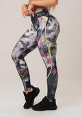 Legging Fitness Feminina New Printed Estampada Fire Black Dlk