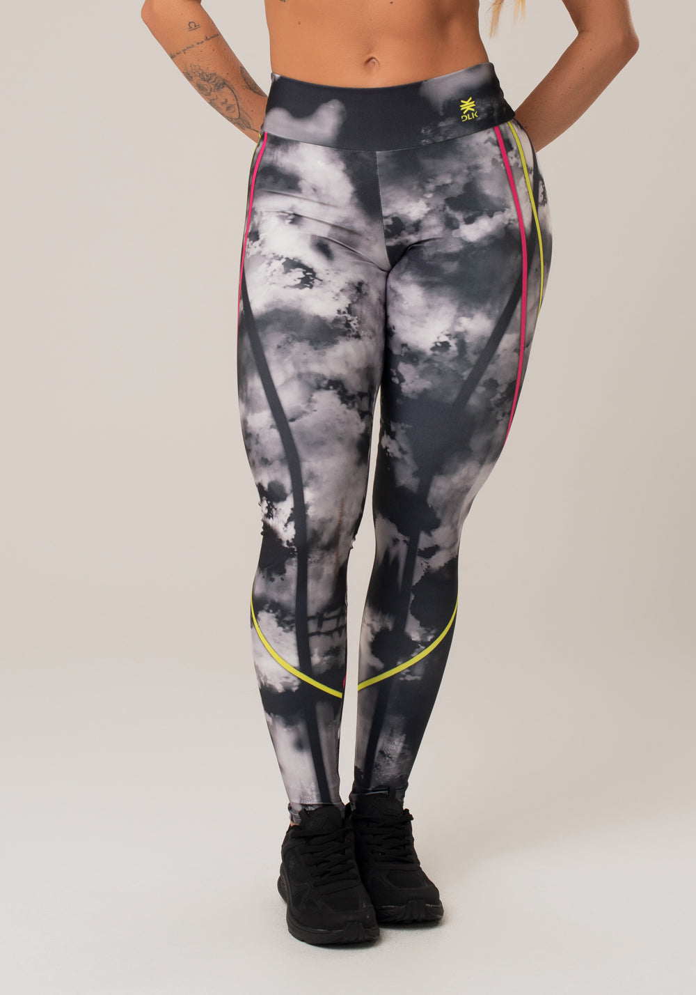 Legging Fitness Feminina New Printed Estampada Fire Black Dlk