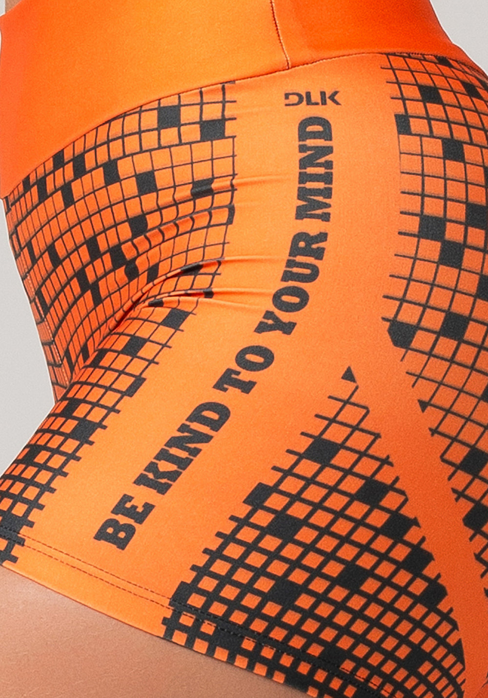 Short Fitness Feminino New Printed Estampado Gradiente Square Laranja Dlk