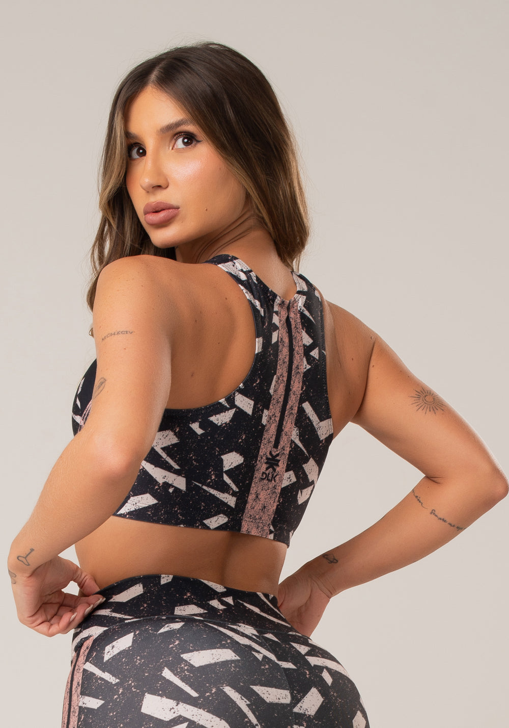Top Fitness Feminino Nadador New Printed Estampado Abstrato Rosé Dlk