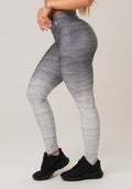 Legging Fitness Feminina New Printed Estampada Melange Degradê Branco Dlk