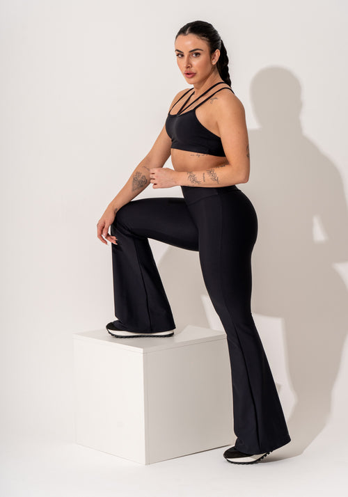 Calça Flare Fitness Feminina Preto Intense Dlk