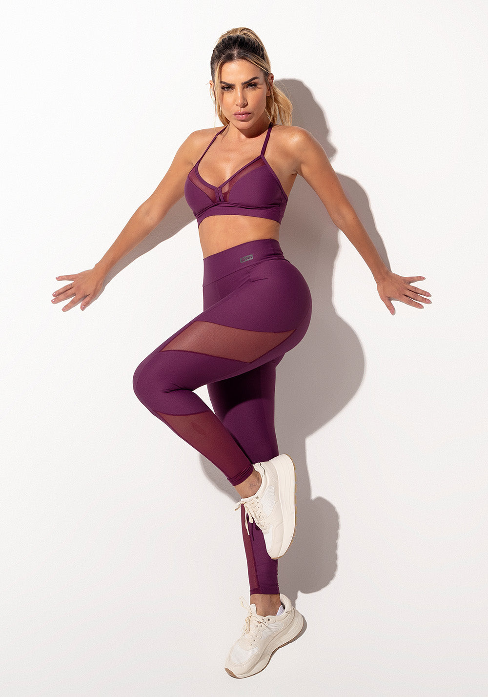 Legging Fitness Feminina Malbec Com Recortes Em Tule Intense Dlk